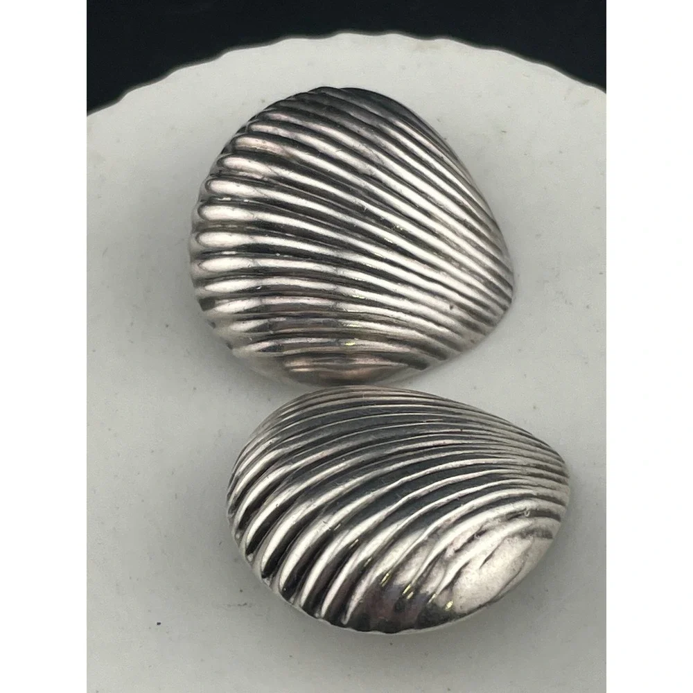 N/A bold vintage